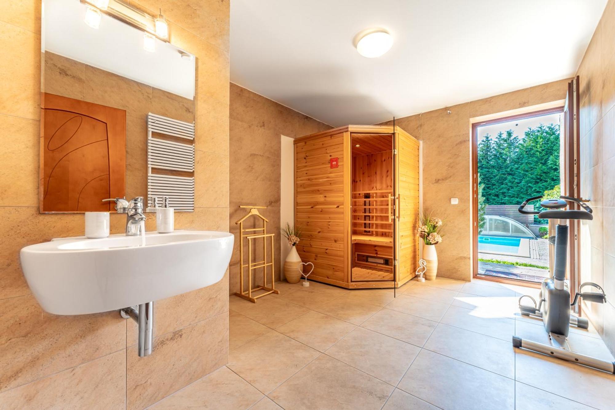 Villa With Pool & Sauna In Beer Village เวลเกโปโปวิตเซ ภายนอก รูปภาพ